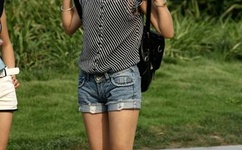 张津瑜落地窗9分多钟哪里可以看